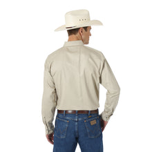 Load image into Gallery viewer, Wrangler Tan Painted Desert Men&#39;s Shirt
